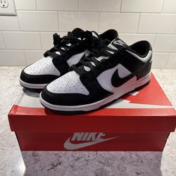 Size 9.5 - Nike Dunk Low Black White