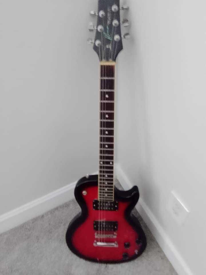 Elizabeth guitar