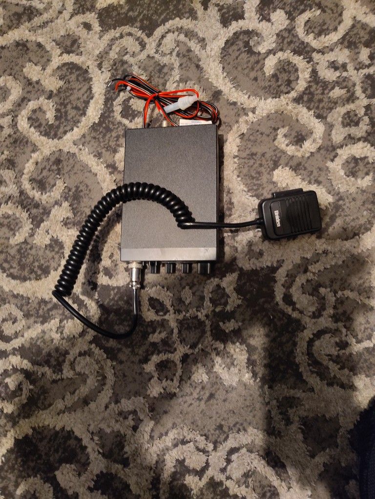 Uniden Pro 520xl C.B. Radio