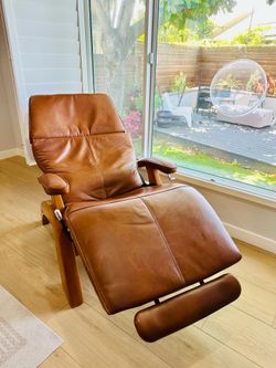 Human Touch Perfect Chair Zero Gravity Recliner rare full bundle with upgrades & premium accessories: Extended Footrest + Versa Laptop Table & Side Ta