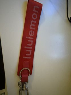 Lululemon Never Lost Keychain