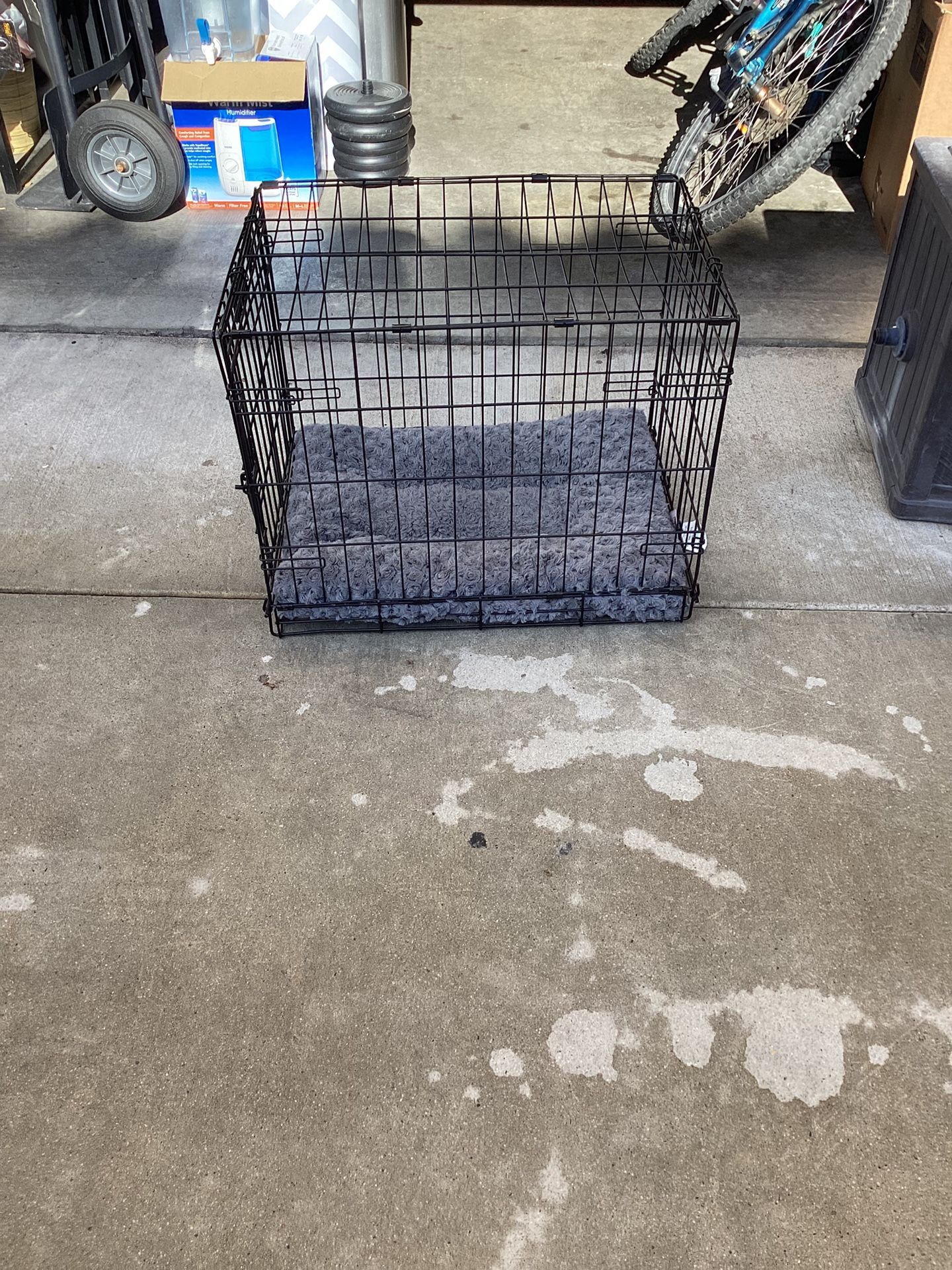 Cage For Pets Like New
