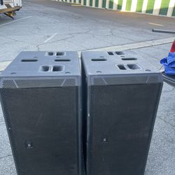 JBL bajos stx828s