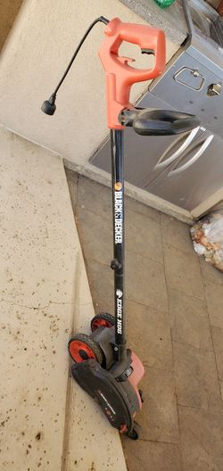 Black and Decker electric edge hog