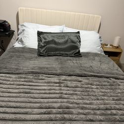 Cama Y Colchón Queen