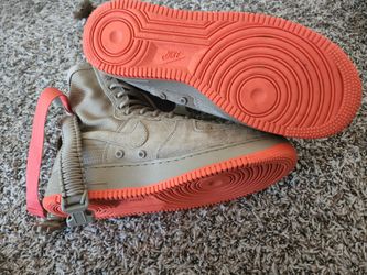 Brand New 9.5 AF1 PARACORD   ONLY WORN ONCE