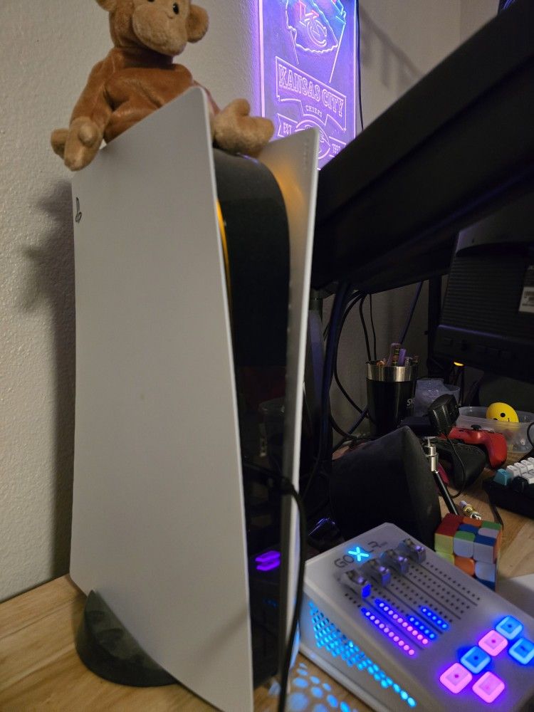 Ps5 W/ 2 Controllers 400 OBO