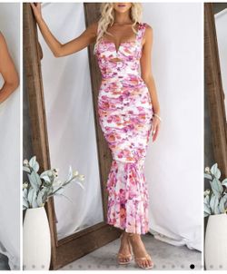 Floral Ruched Dress - Medium
