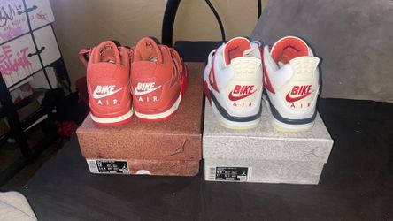 Air Jordan 4 Retro Sneakers Bundle (2 Pairs)