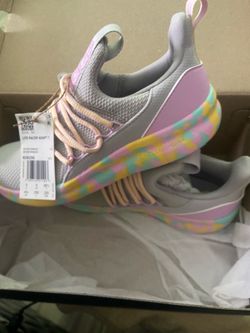 Adidas size 4/12