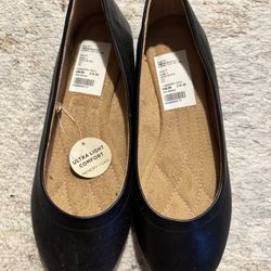Danskin Poise Black Leather Flats With Memory Foam