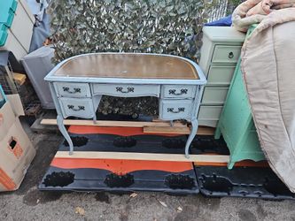 Antique Desk 5 Drawer