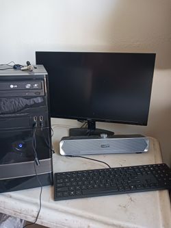 Desktop Computer Bundle $450 OBO