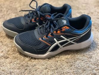 ASICS Big kid size 4 1/2