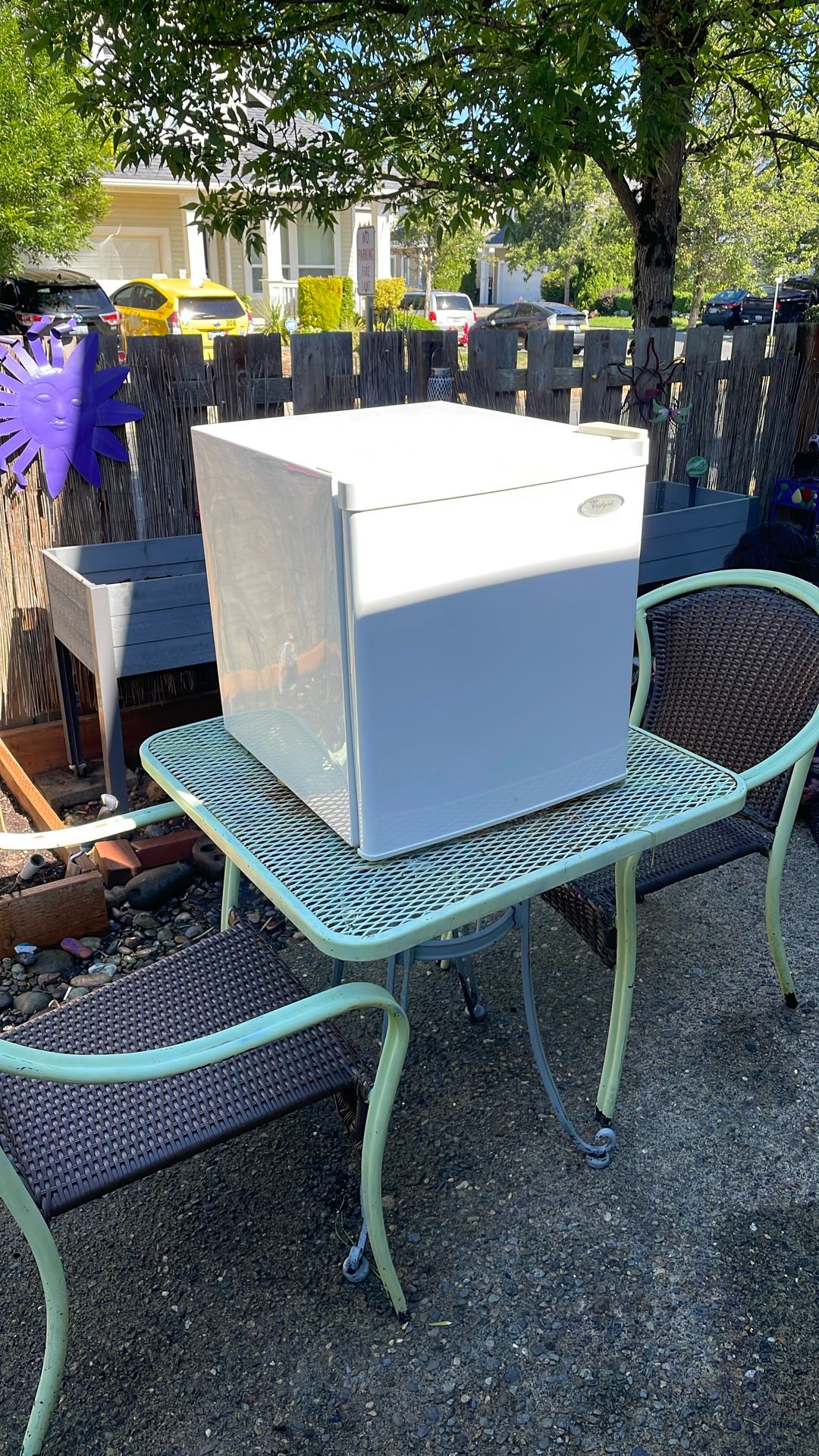 Mini Fridge