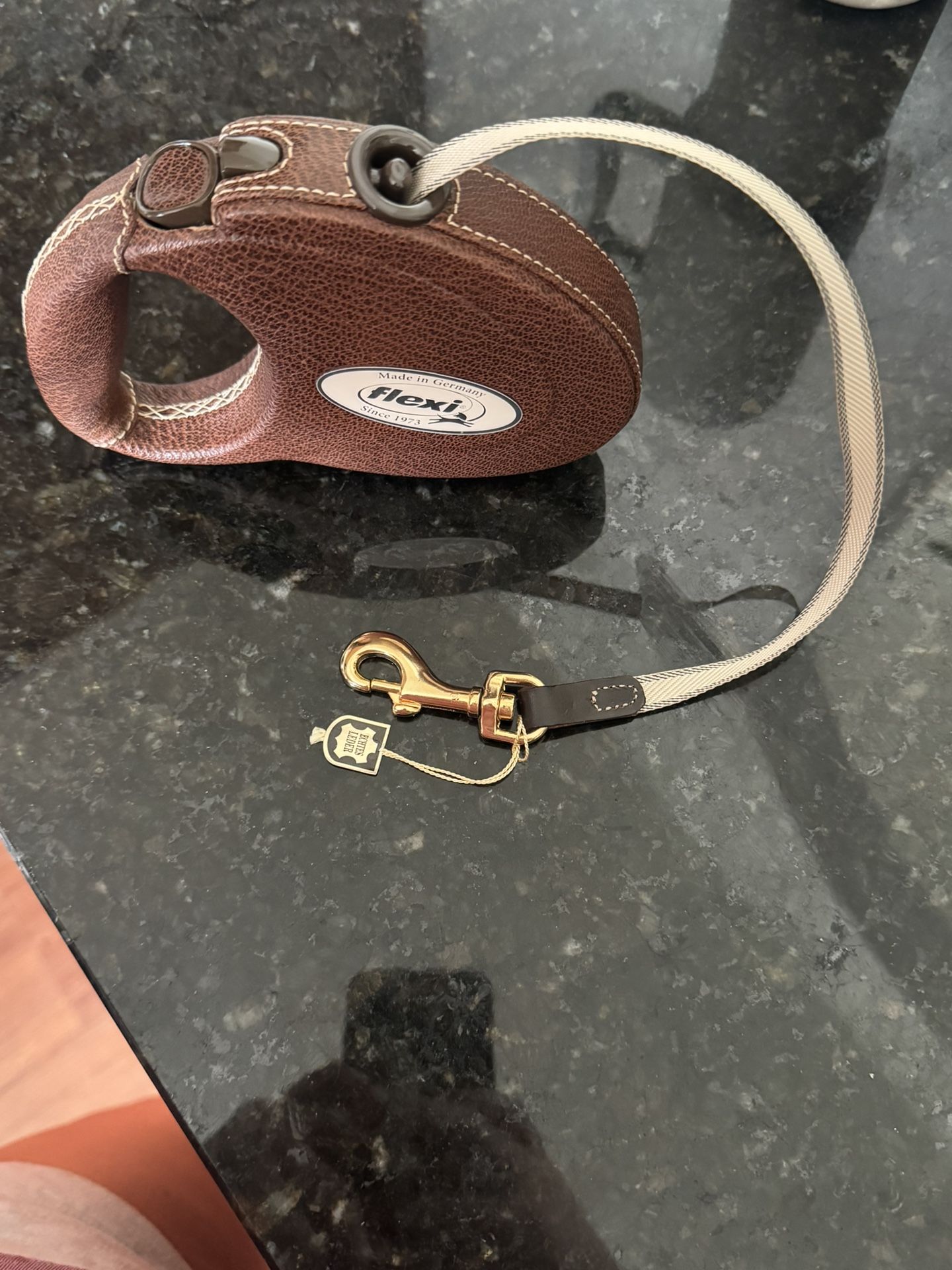 Flexi Leather Leash 