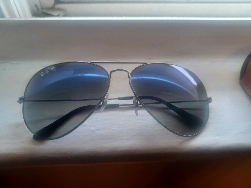 Ray Ban Aviator Polarized Sunglasses