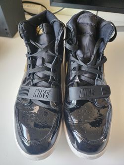 Jordan Legacy 312 Black Gold Patent