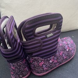 BOGS SNOW BOOT