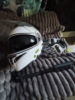 Insta360 x4/ bike helmet and gloves