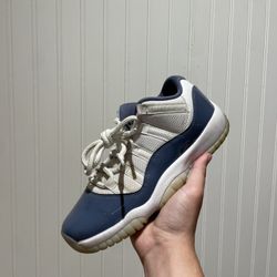 Size 7 Jordan 11 Lows