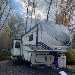 2022 Keystone Montana 3791RD 40FT