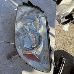 Toyota 4runner Left Headlight Oem