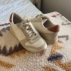 Coach 