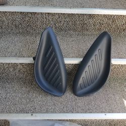1(contact info removed) Flareside Ford F150 Driver/Passenger Side Bed Front Step Pad. New/OEM