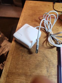 Apple Magsafe 60w Power Adapter