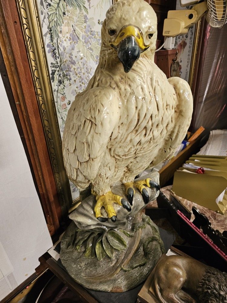Vintage, great condition large glazed eagle.