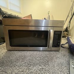 Whirlpool Microwave 