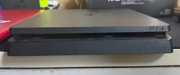 Playstation 4 console