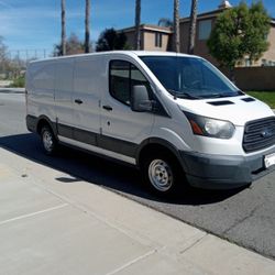 2017 Ford Transit