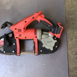 Milwaukee M18 Compact Band Saw
