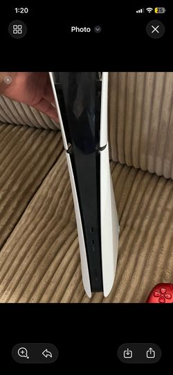 Brand new ps5 2 new controllers perfect condition