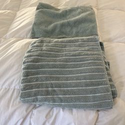 Towel Set of 12 - 4 Large Shower + 8 Medium Hand sized - Green/Blue - Good condition