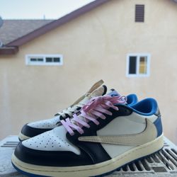 Travis Scott Air Jordan 1 Fragments