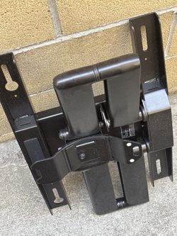 Extra Heavy-Duty TV Wall Mount — Fits Up to 90 Inch TV, Full Motion