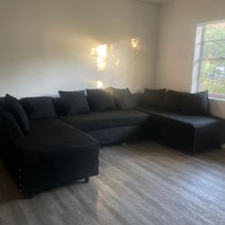 U Sectional Furniture Pillows Included. Brand New
