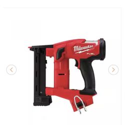 Milwaukee 18G 1/4 Crown Stapler