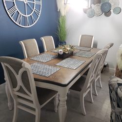 Dinning Table 