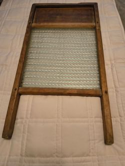 Howard Crown Glass Washboard