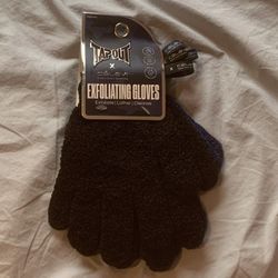 Tapout x Célavi Black & Blue Exfoliating Gloves