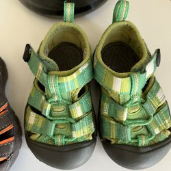 Toddler Shoes Keen & Jumping Beans Size 4&5