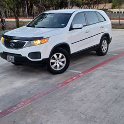 2011 KIA SORENTO 4D SPORT UTILITY LX.. CLEAR TITLE