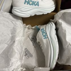 HOKA Women's Clifton 10 Running Shoes
