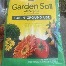 Miracle Grow Garden Soil. New Sealed 