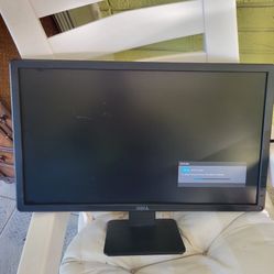 20 Inch MONITOR $40 Cash 