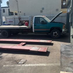 Tow Truck